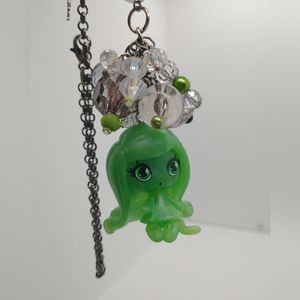 Jinafire Monster High Rearview Mirror Car Charm Crystals Gems Suncatcher Green